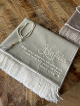 Afbeelding in Gallery-weergave laden, Gebedskleed met naam